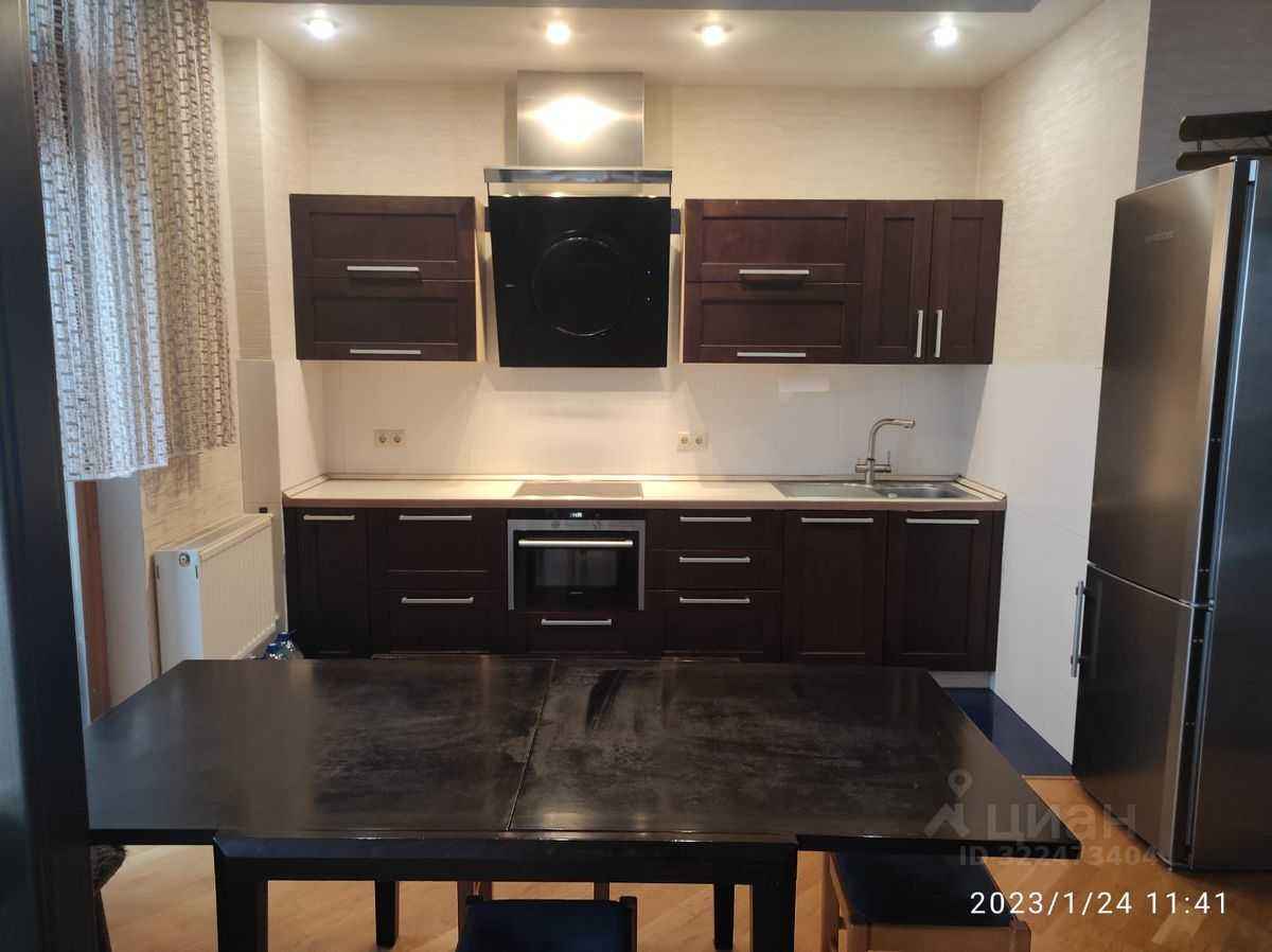4-комнатная квартира, 120 м² — фотография 3
