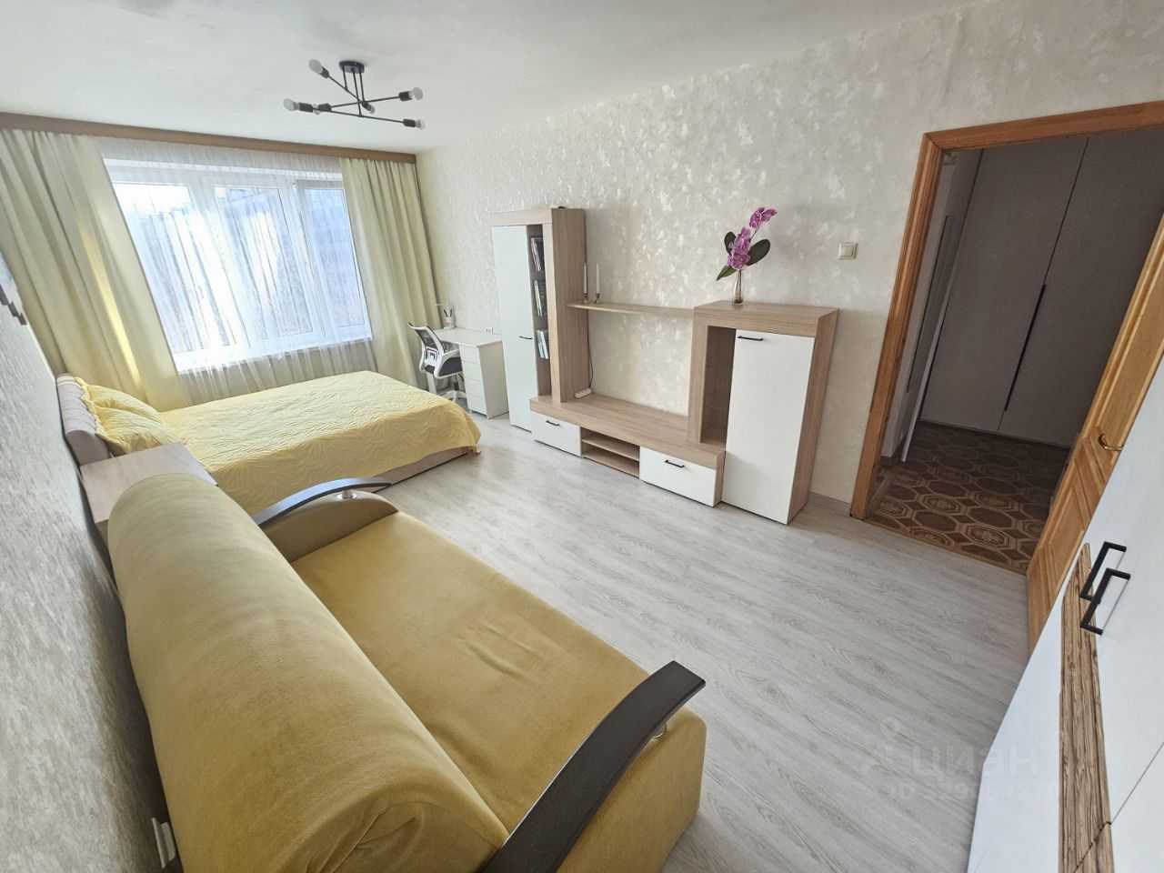 1-комнатная квартира, 35 м² — фотография 2