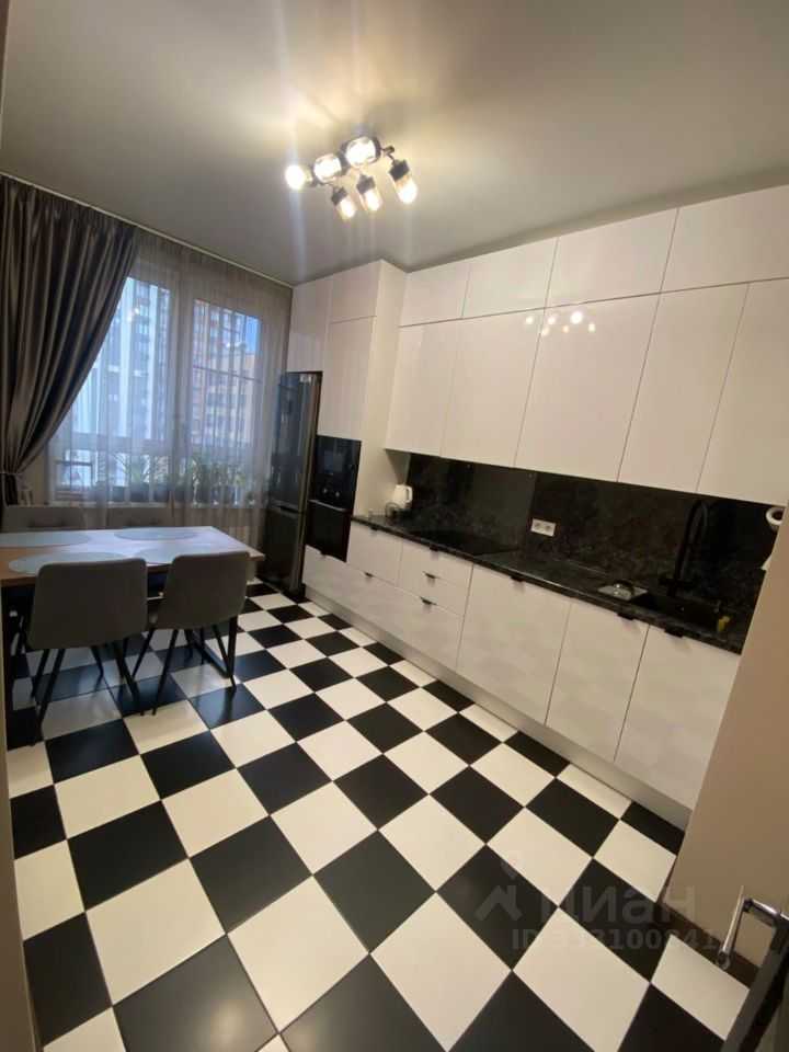 2-комнатная квартира, 52 м² — фотография 3