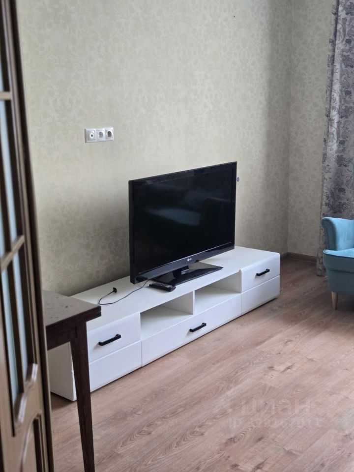 2-комнатная квартира, 55 м² — фотография 2