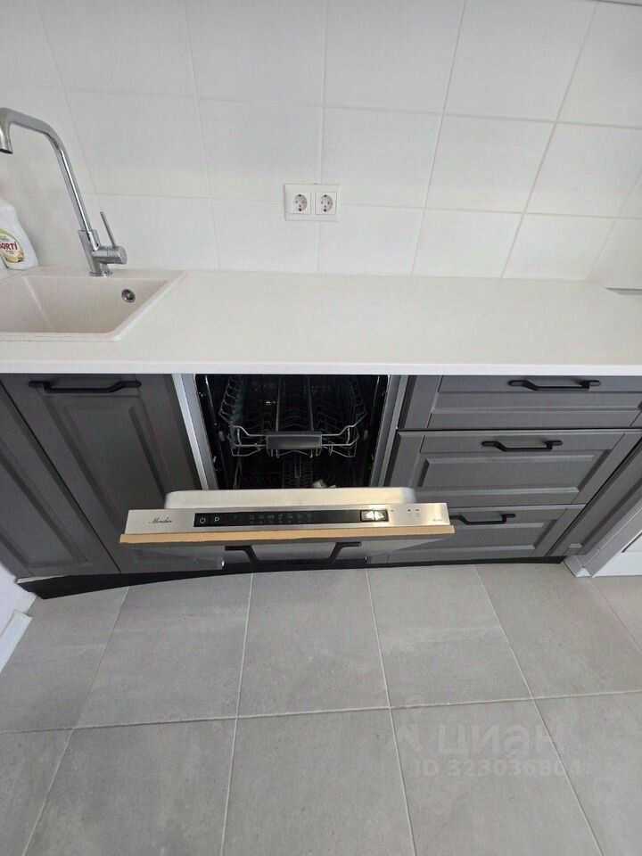 2-комнатная квартира, 57 м² — фотография 3