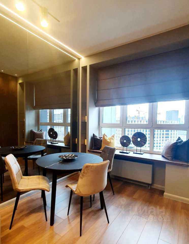 2-комнатная квартира, 56 м² — фотография 3