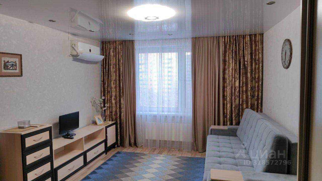 1-комнатная квартира, 35 м² — фотография 2