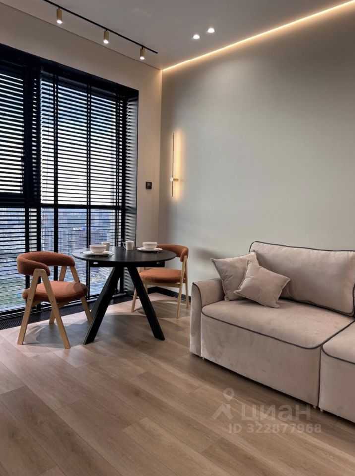 1-комнатная квартира, 46,7 м² — фотография 2
