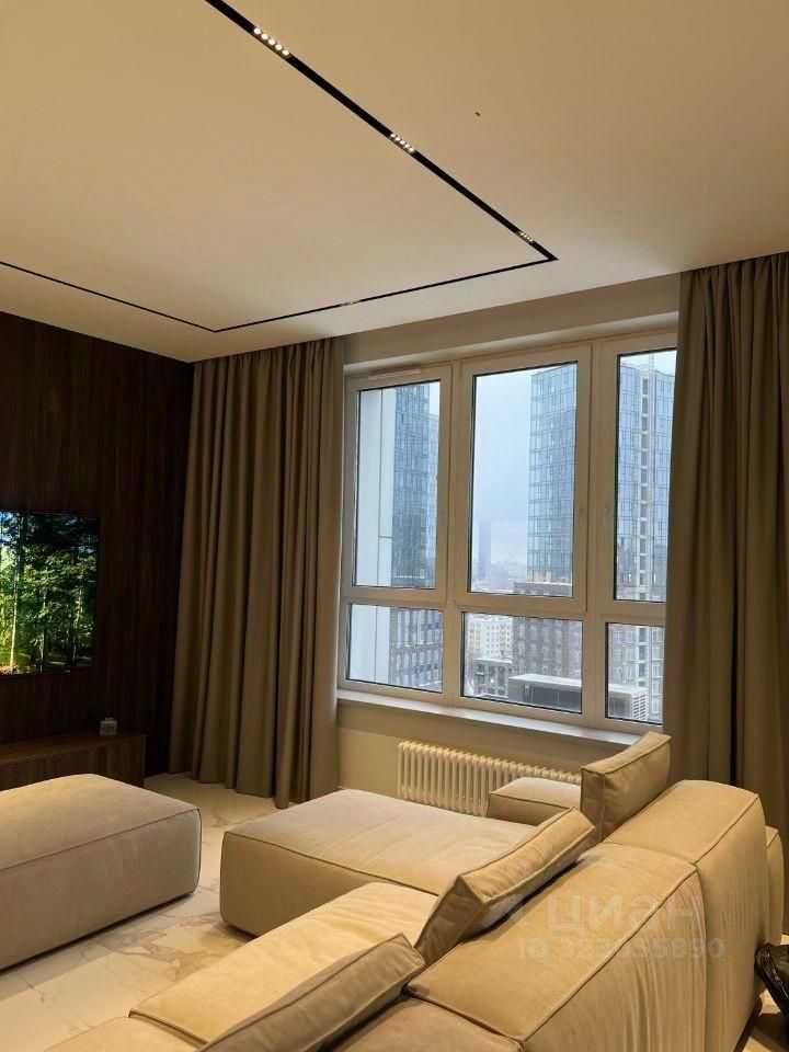 2-комнатная квартира, 90 м² — фотография 3