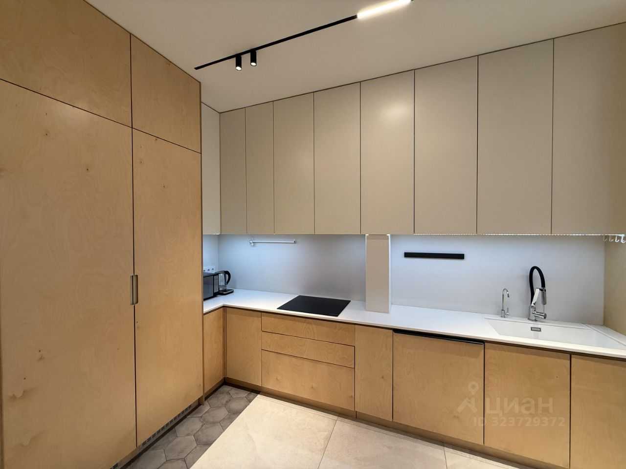4-комнатная квартира, 111 м² — фотография 3