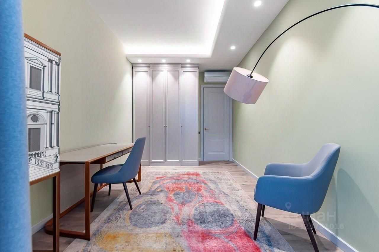 2-комнатная квартира, 66,9 м² — фотография 3