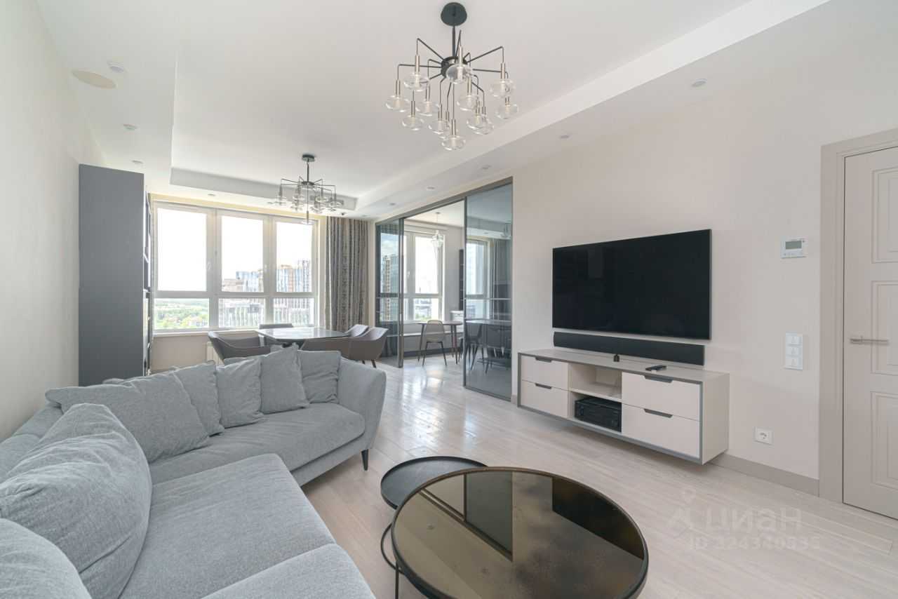 4-комнатная квартира, 140 м² — фотография 2
