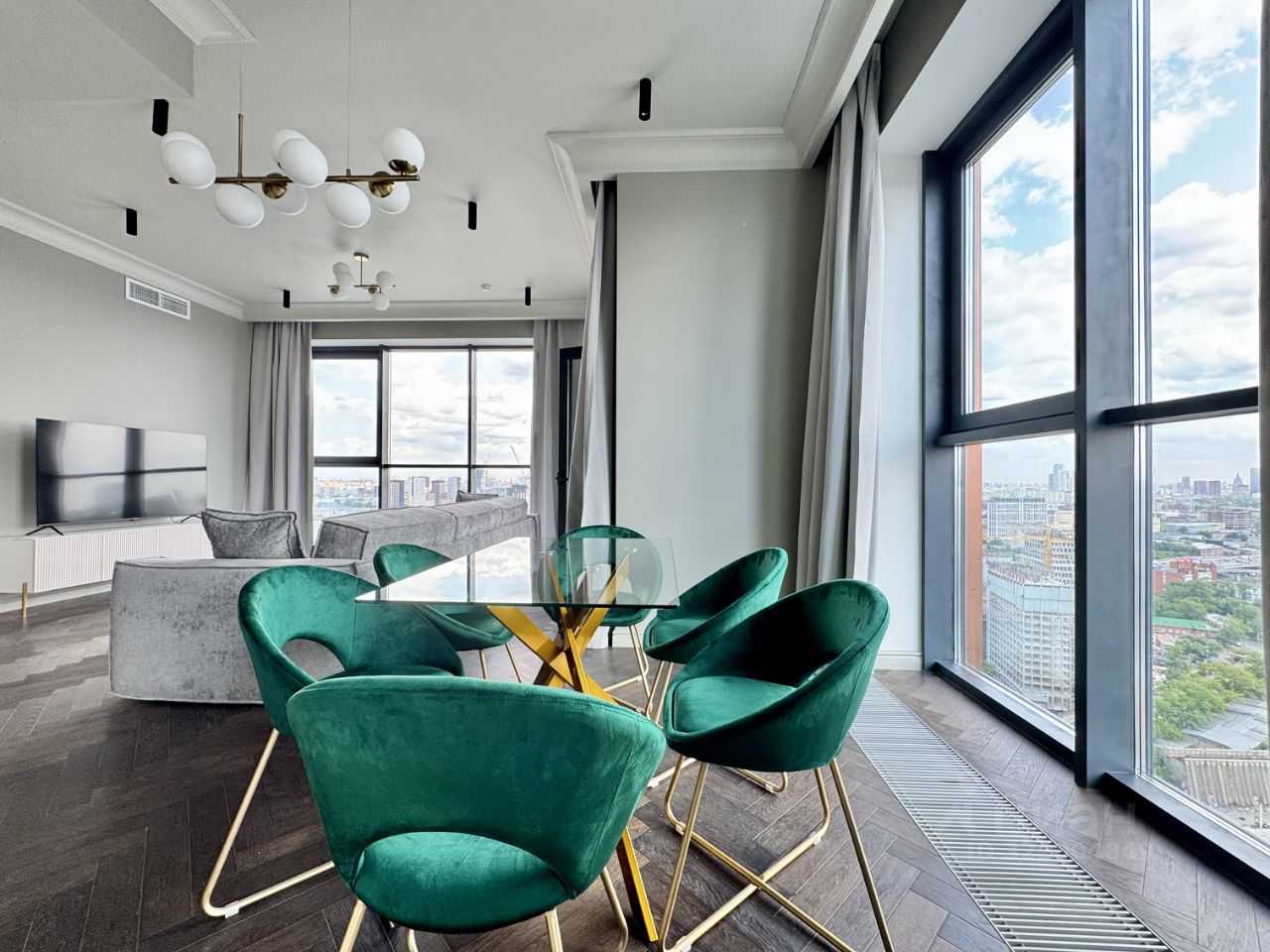 4-комнатная квартира, 110 м² — фотография 3