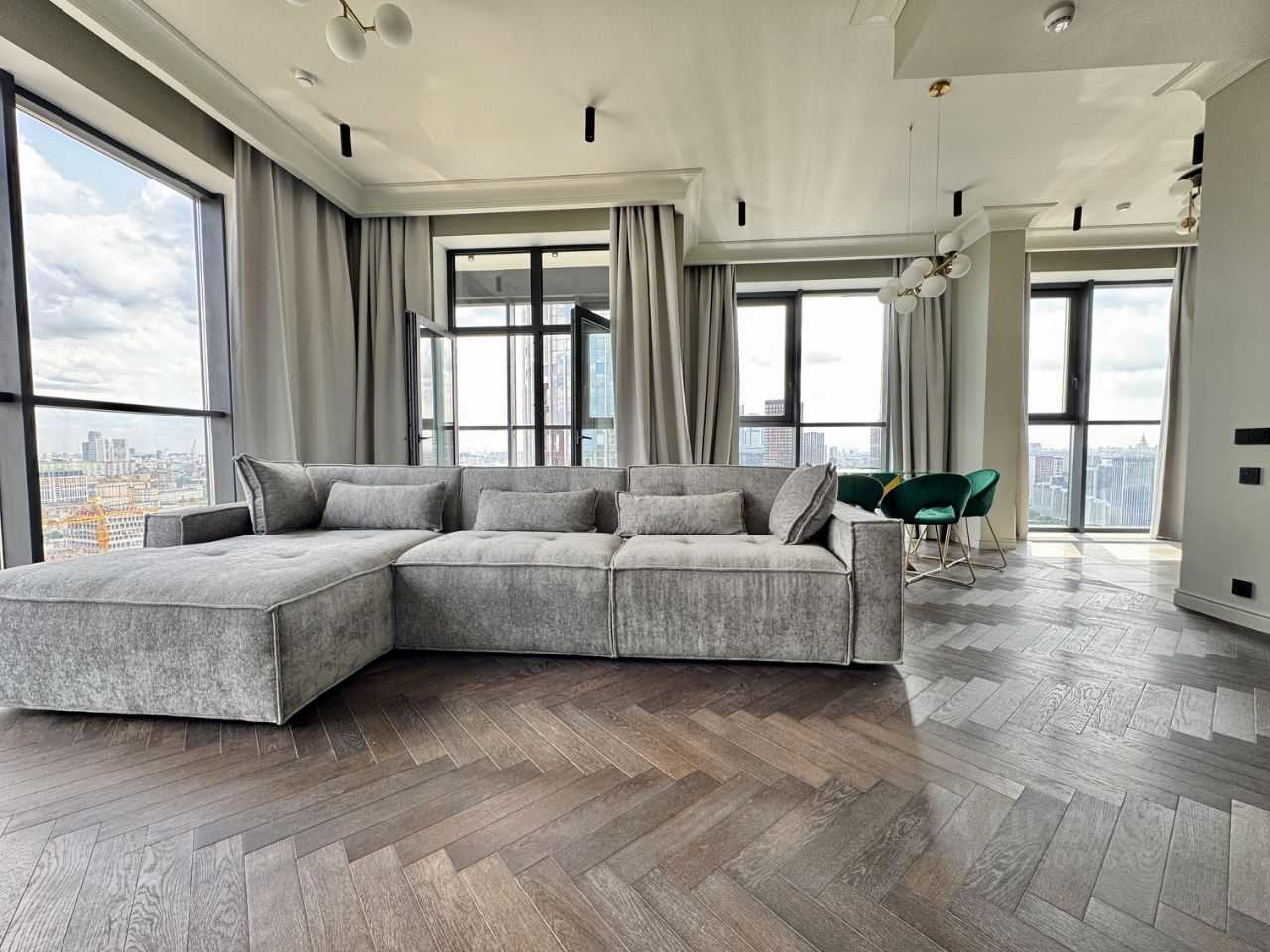 4-комнатная квартира, 110 м² — фотография 2