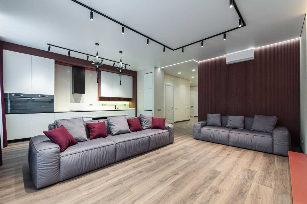 4-комнатная квартира, 140 м² — фотография 2