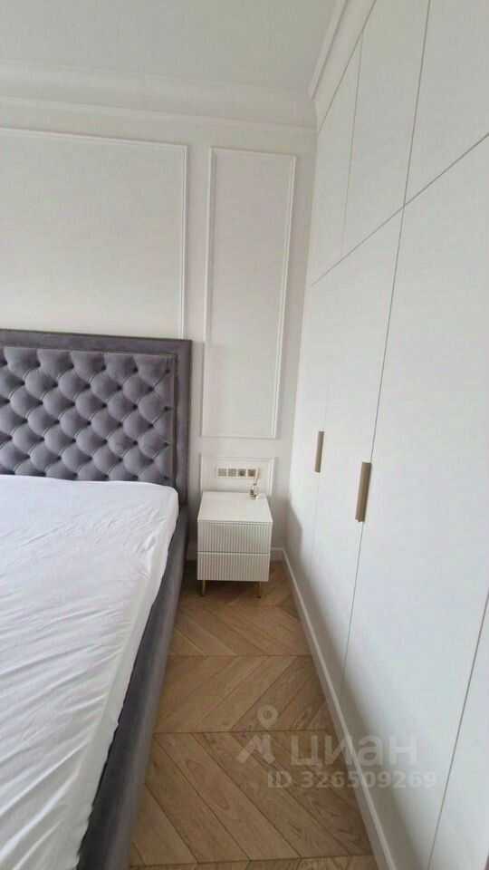 2-комнатная квартира, 77 м² — фотография 3