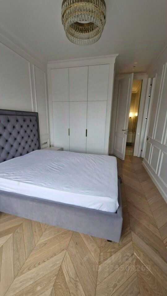 2-комнатная квартира, 77 м² — фотография 2