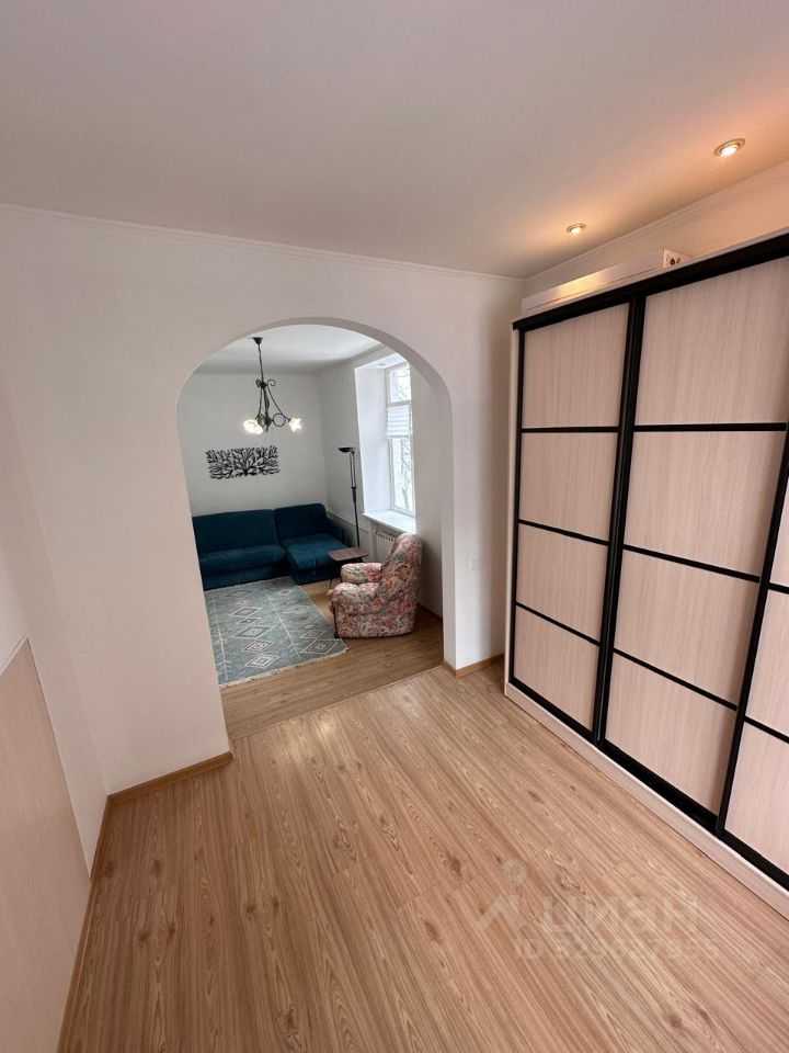 2-комнатная квартира, 62 м² — фотография 2