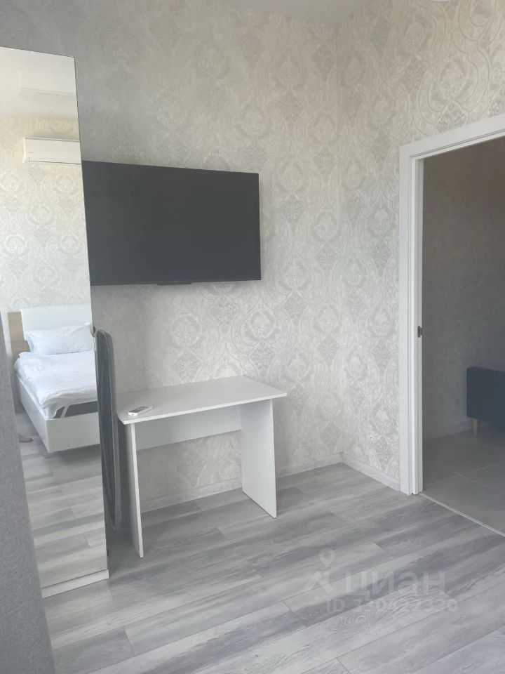 1-комнатная квартира, 32 м² — фотография 2