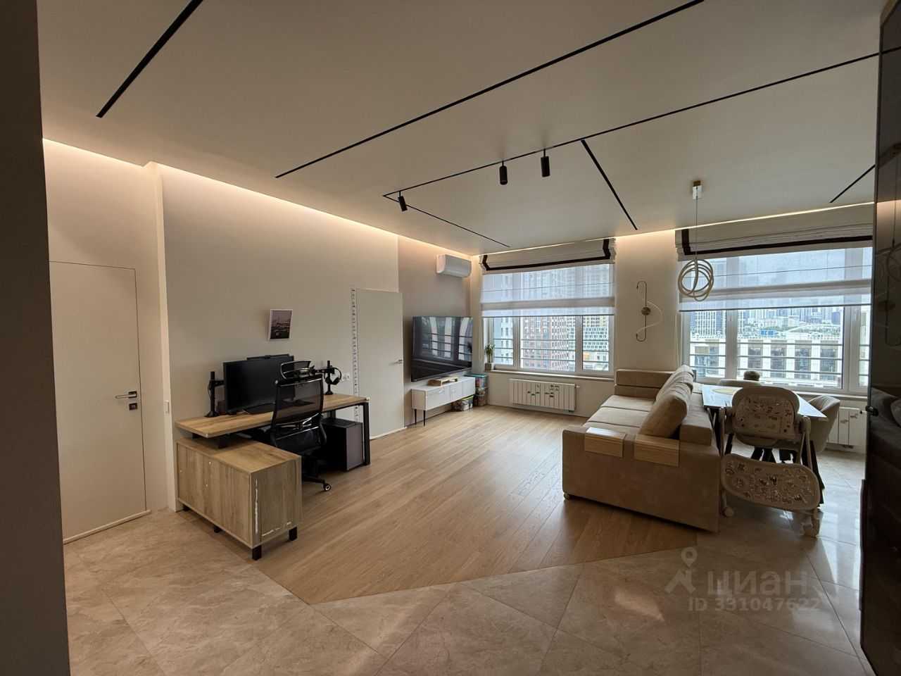 2-комнатная квартира, 57 м² — фотография 2