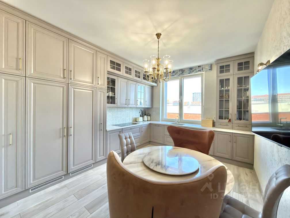 3-комнатная квартира, 117 м²