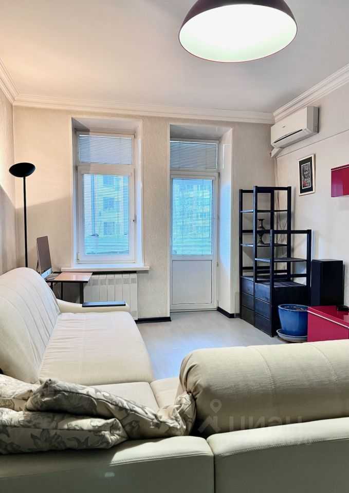 2-комнатная квартира, 63 м² — фотография 3