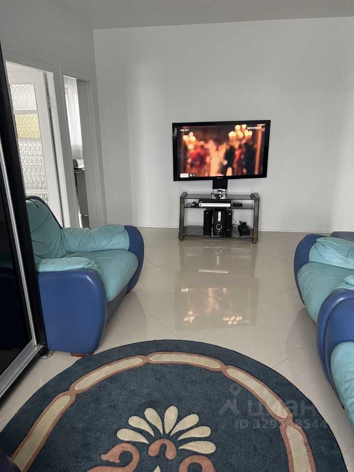 3-комнатная квартира, 76 м² — фотография 2