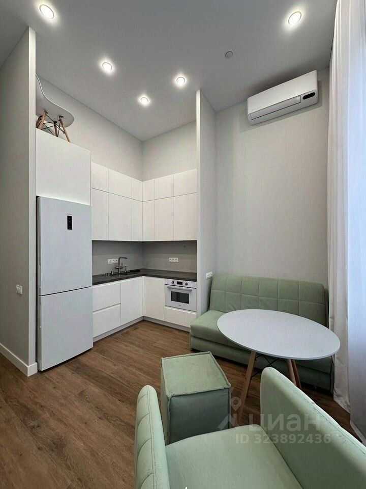 2-комнатная квартира, 42 м² — фотография 2