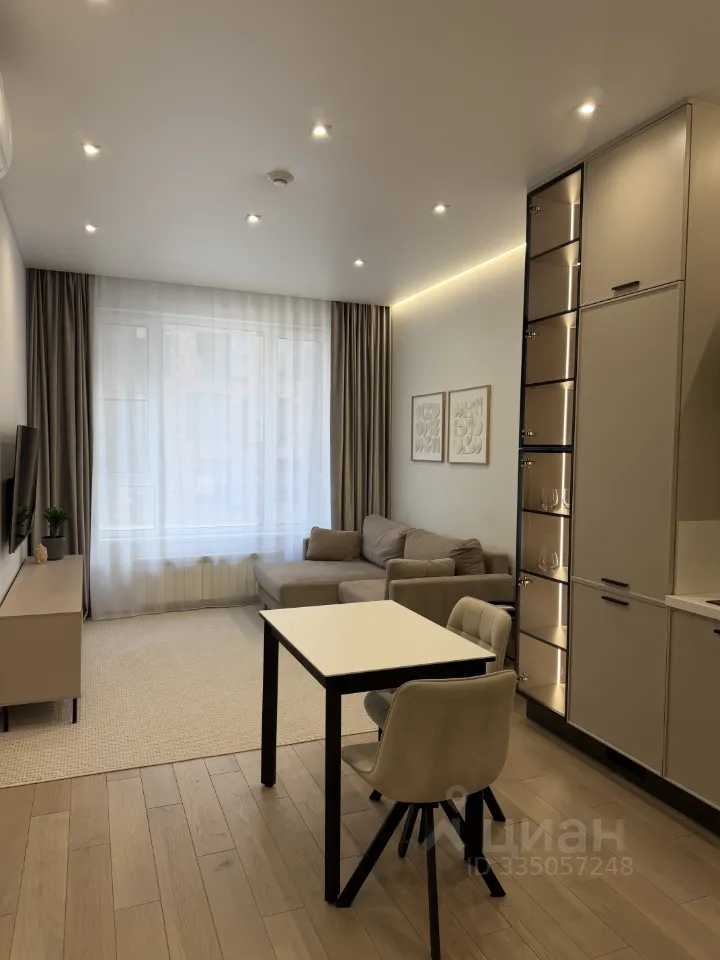 2-комнатная квартира, 70 м² — фотография 2