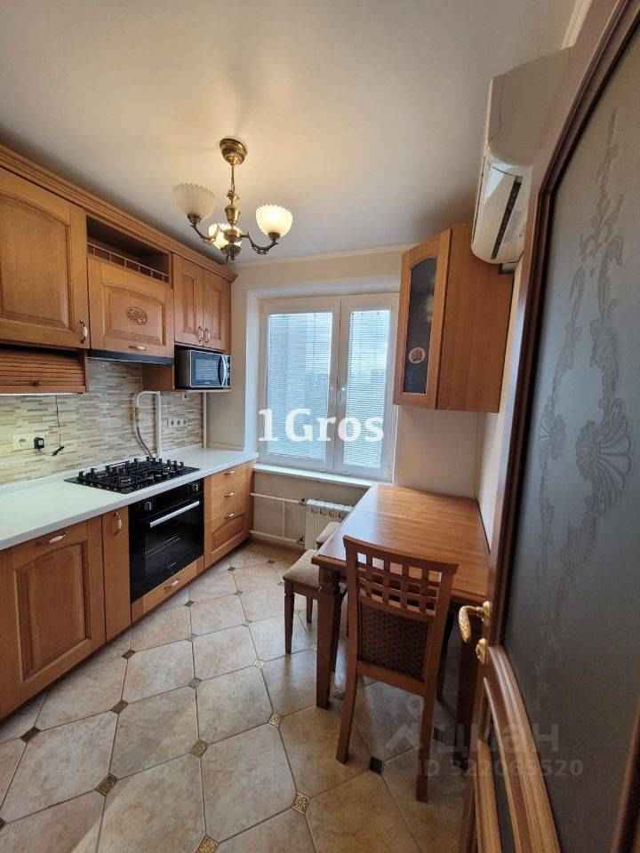 4-комнатная квартира, 62 м² — фотография 2