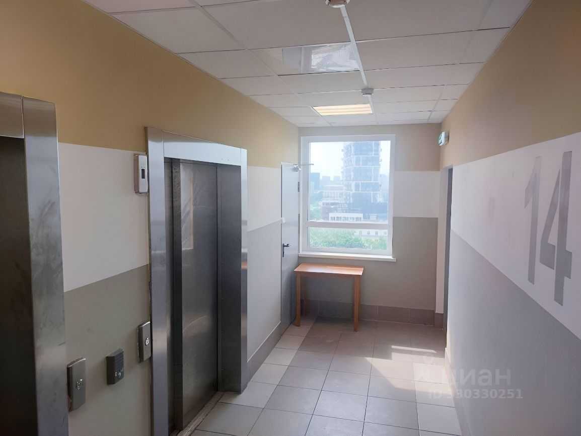 2-комнатная квартира, 68 м² — фотография 2