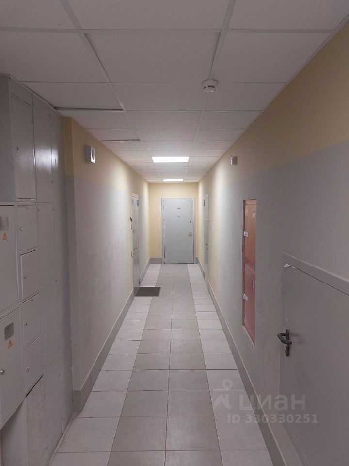 2-комнатная квартира, 68 м² — фотография 3