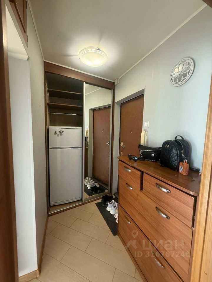 1-комнатная квартира, 42 м² — фотография 2