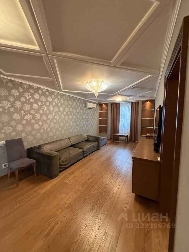 5-комнатная квартира, 140 м² — фотография 2