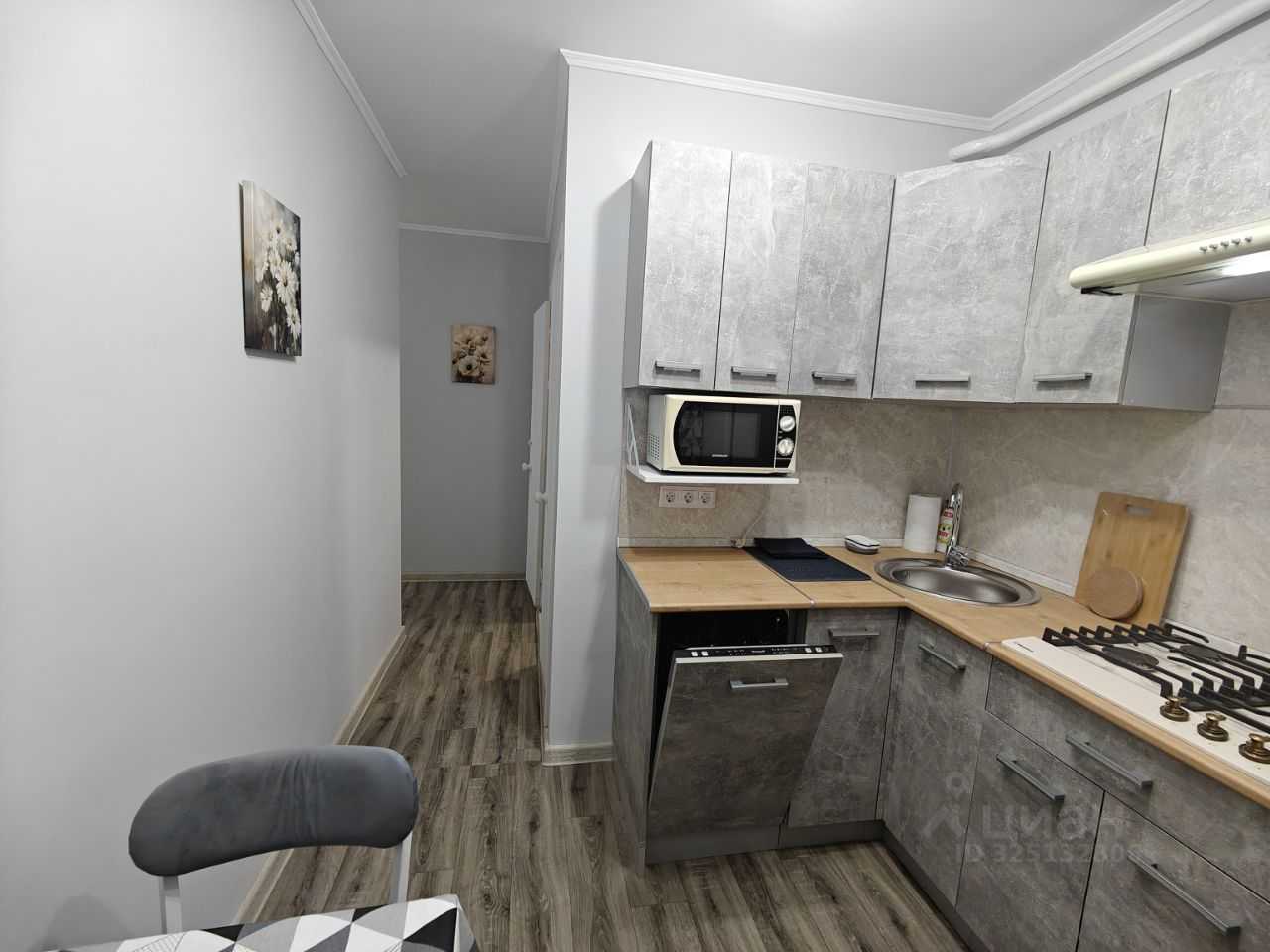 4-комнатная квартира, 63 м² — фотография 3
