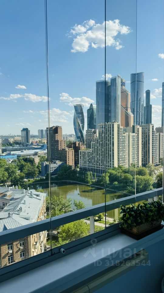 2-комнатная квартира, 76 м² — фотография 2