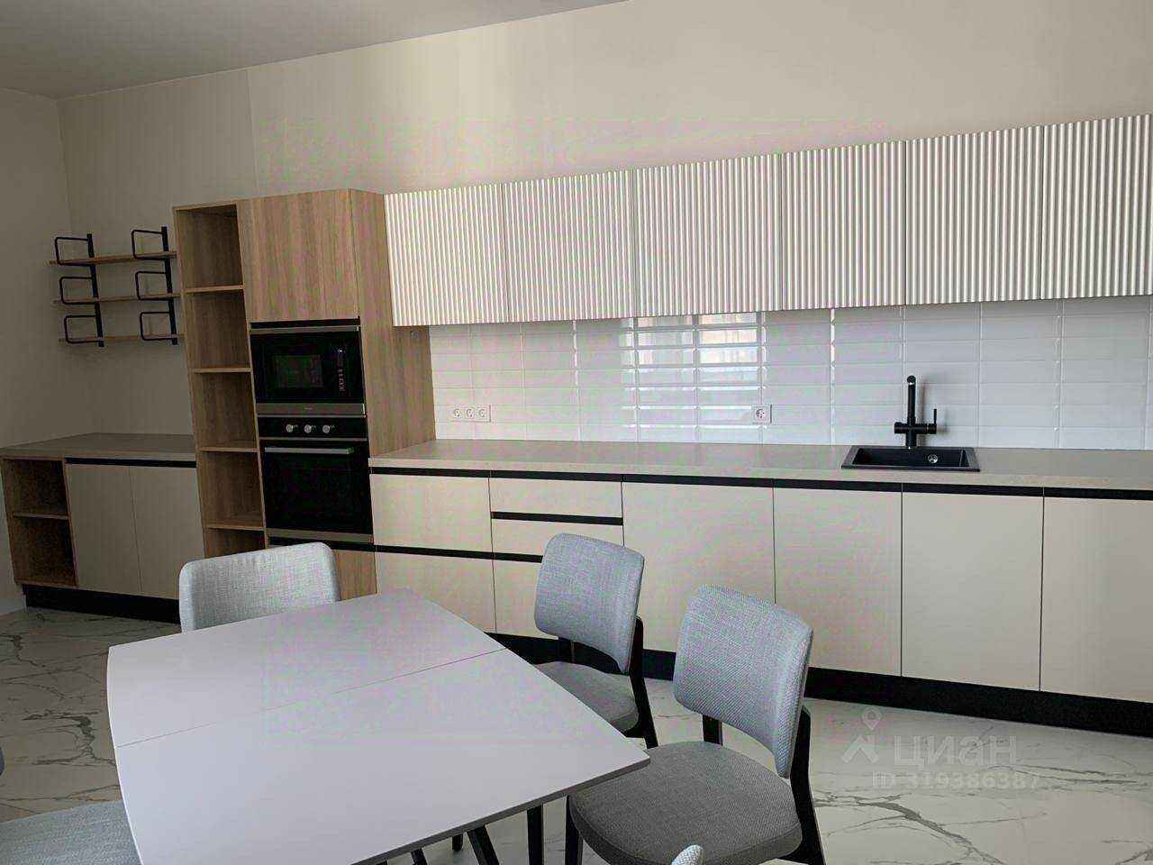 5-комнатная квартира, 100,7 м² — фотография 2
