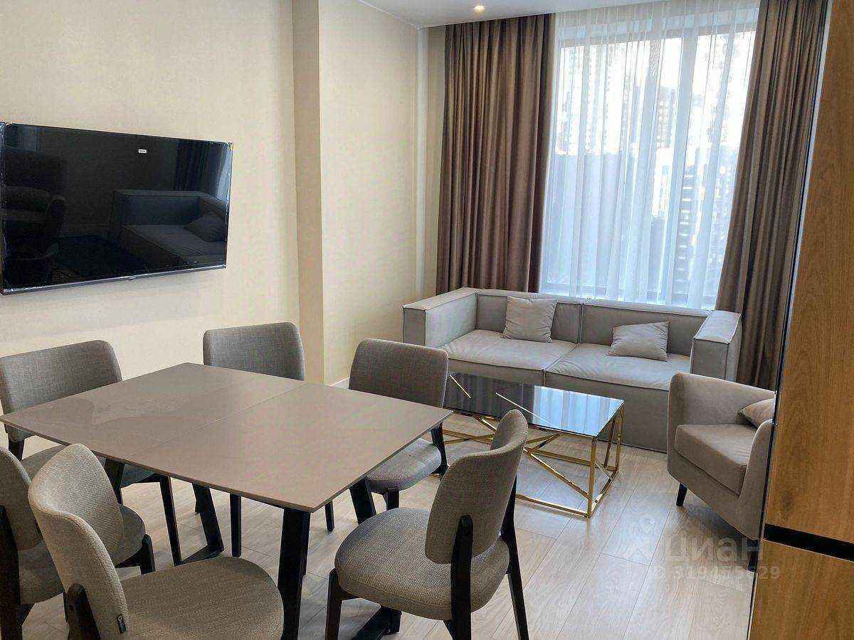 4-комнатная квартира, 115 м² — фотография 3