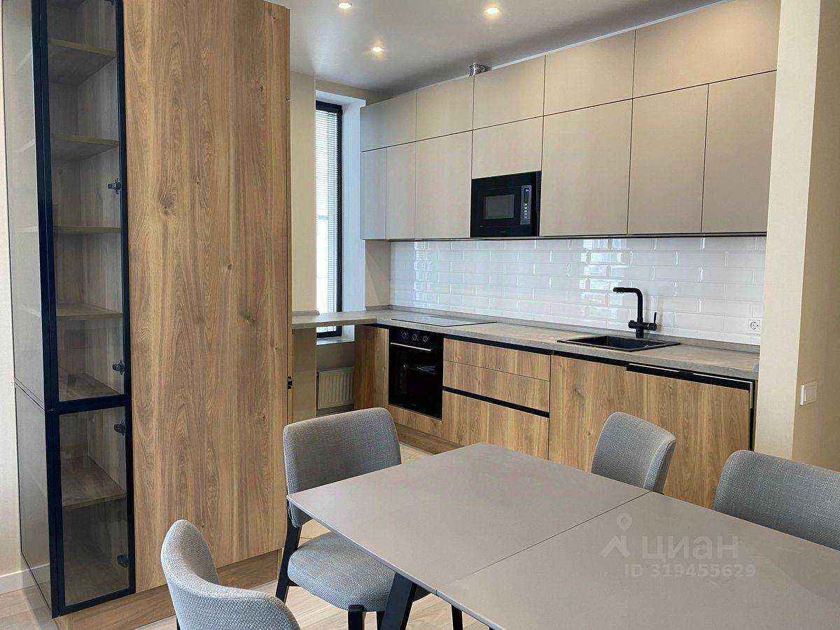 4-комнатная квартира, 115 м² — фотография 2