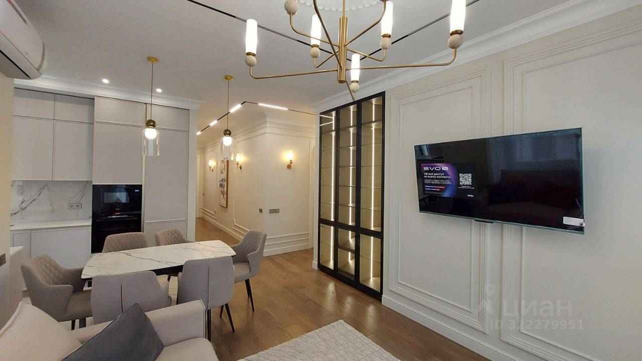 4-комнатная квартира, 120 м² — фотография 3