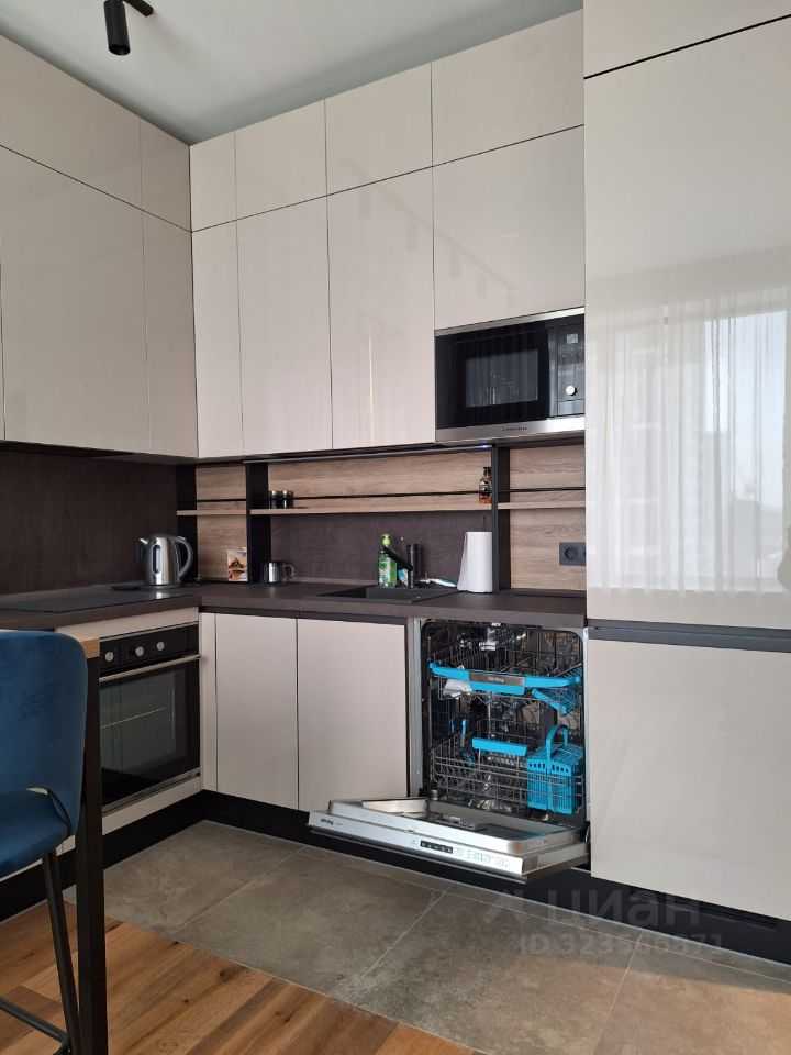 2-комнатная квартира, 42 м² — фотография 2