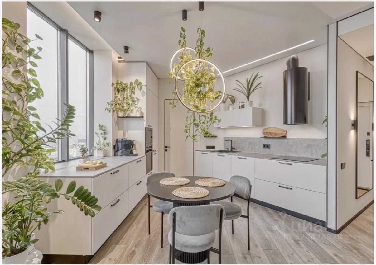 4-комнатная квартира, 102 м² — фотография 3
