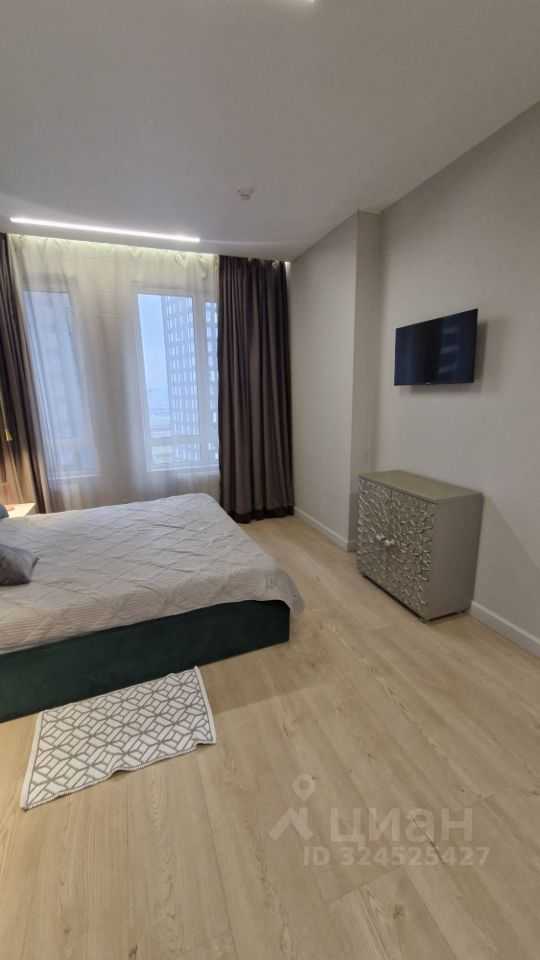 2-комнатная квартира, 84 м² — фотография 3