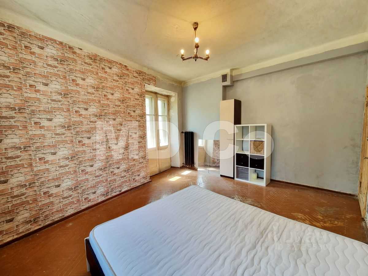 2-комнатная квартира, 65 м² — фотография 2