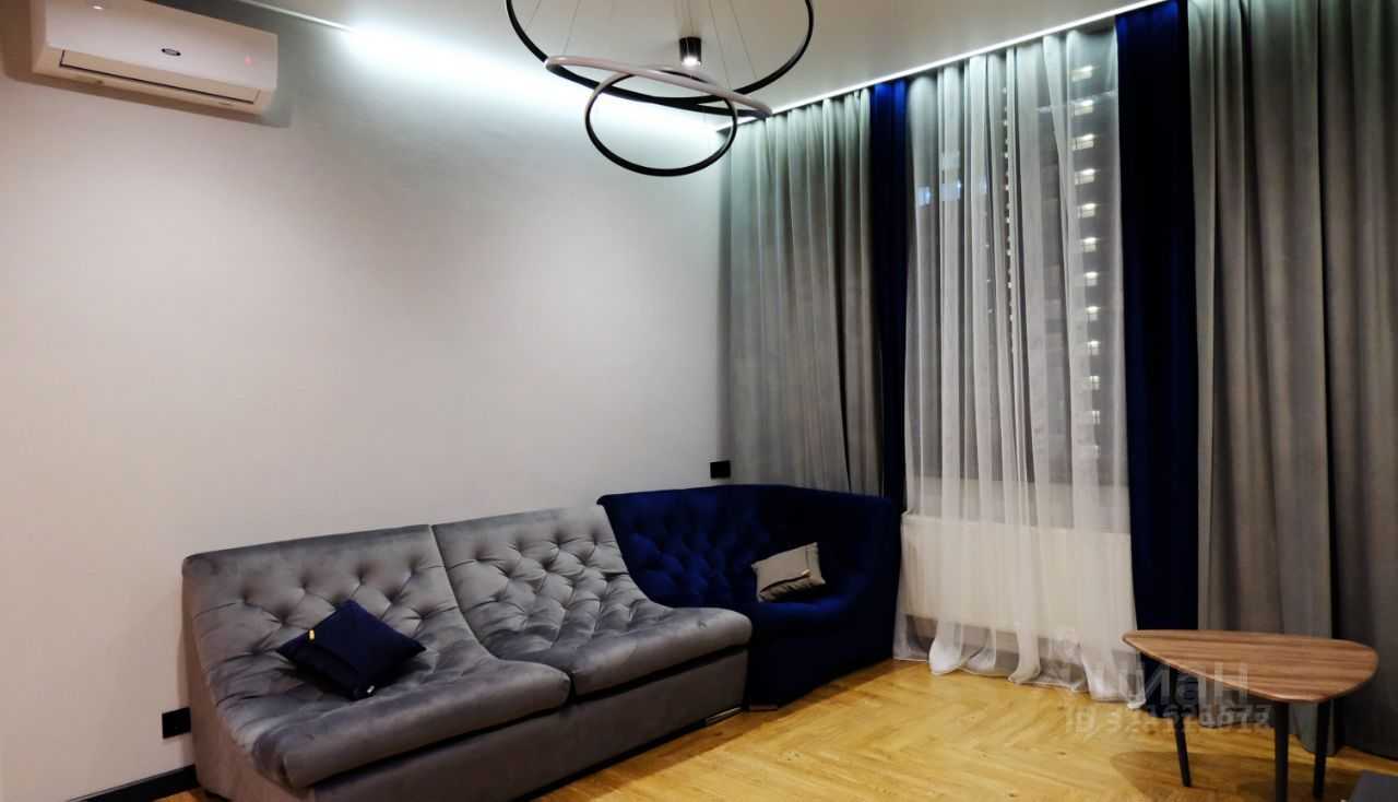 2-комнатная квартира, 70 м² — фотография 3