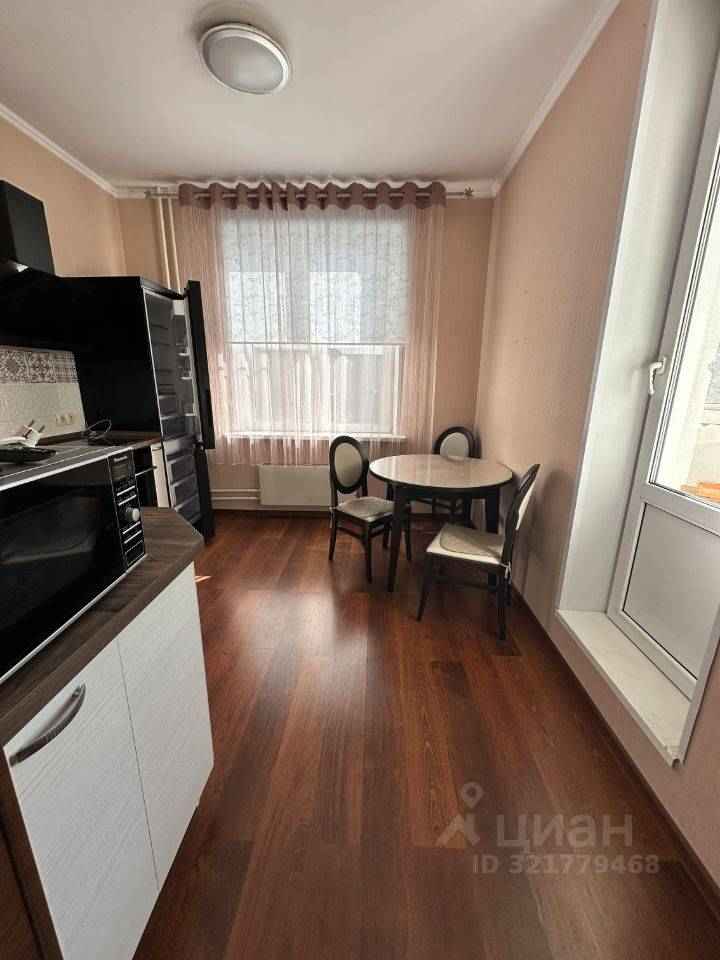 1-комнатная квартира, 43 м² — фотография 2