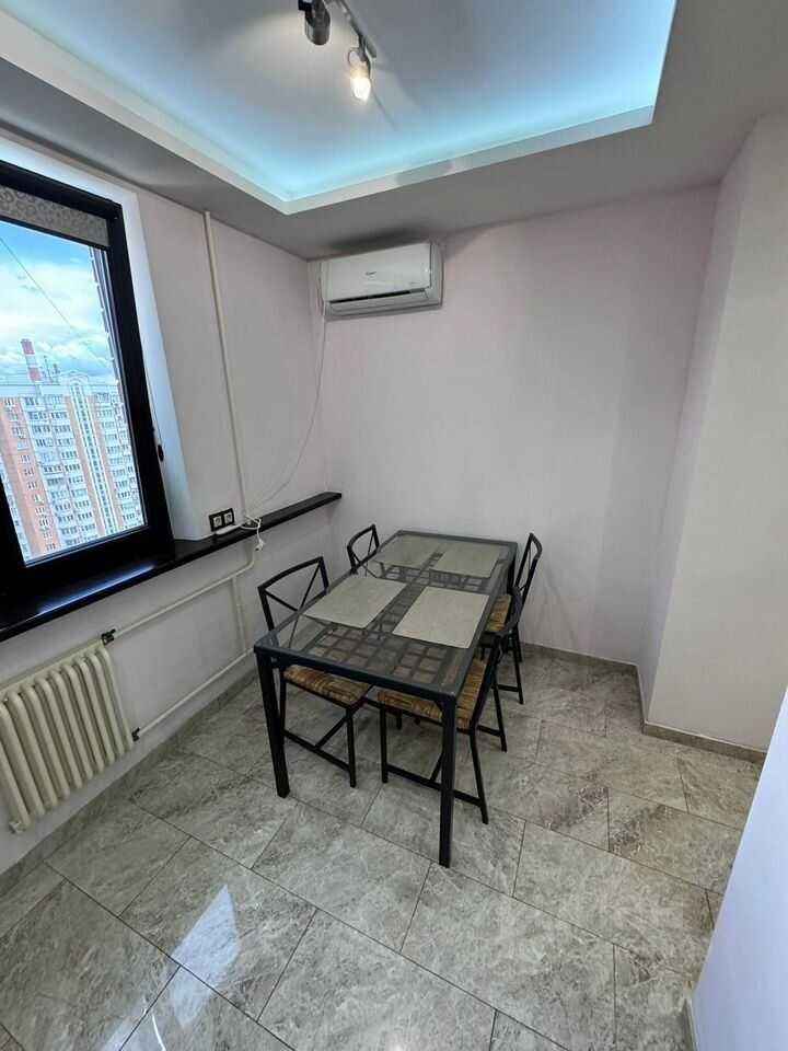 1-комнатная квартира, 38 м² — фотография 3