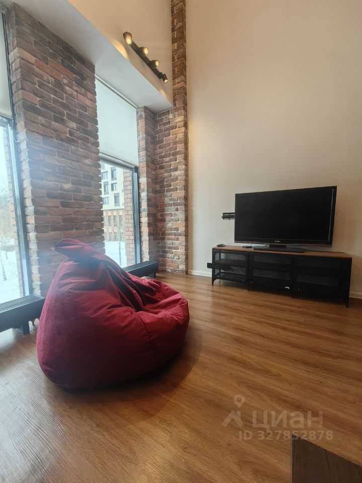 1-комнатная квартира, 66 м² — фотография 2