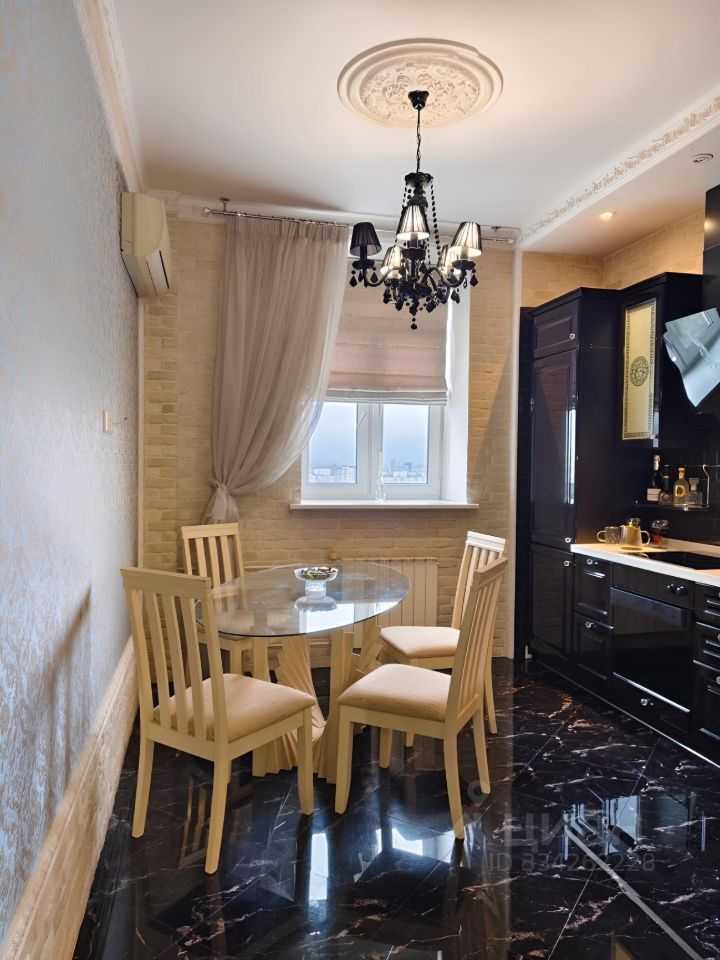 1-комнатная квартира, 50 м² — фотография 2
