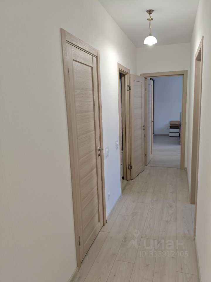 2-комнатная квартира, 65 м² — фотография 3