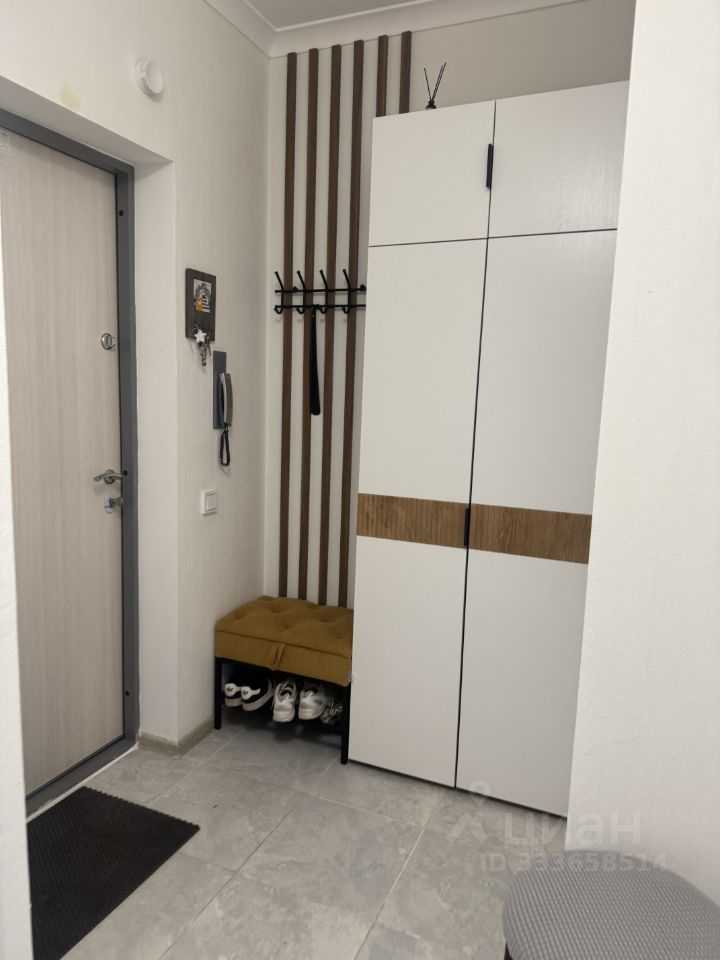 1-комнатная квартира, 47 м² — фотография 2