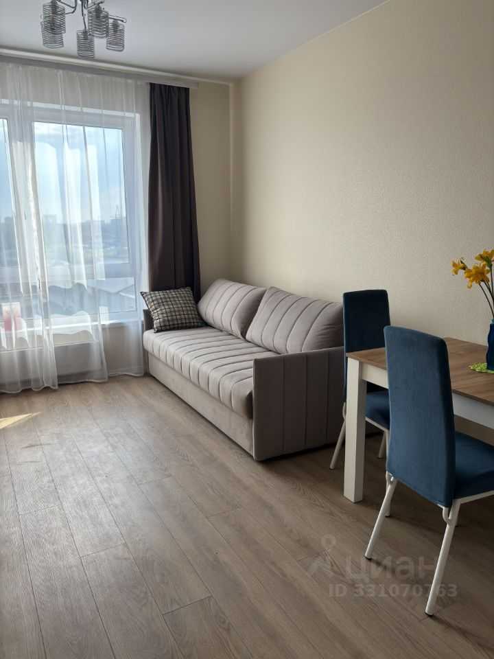 1-комнатная квартира, 42,7 м² — фотография 3