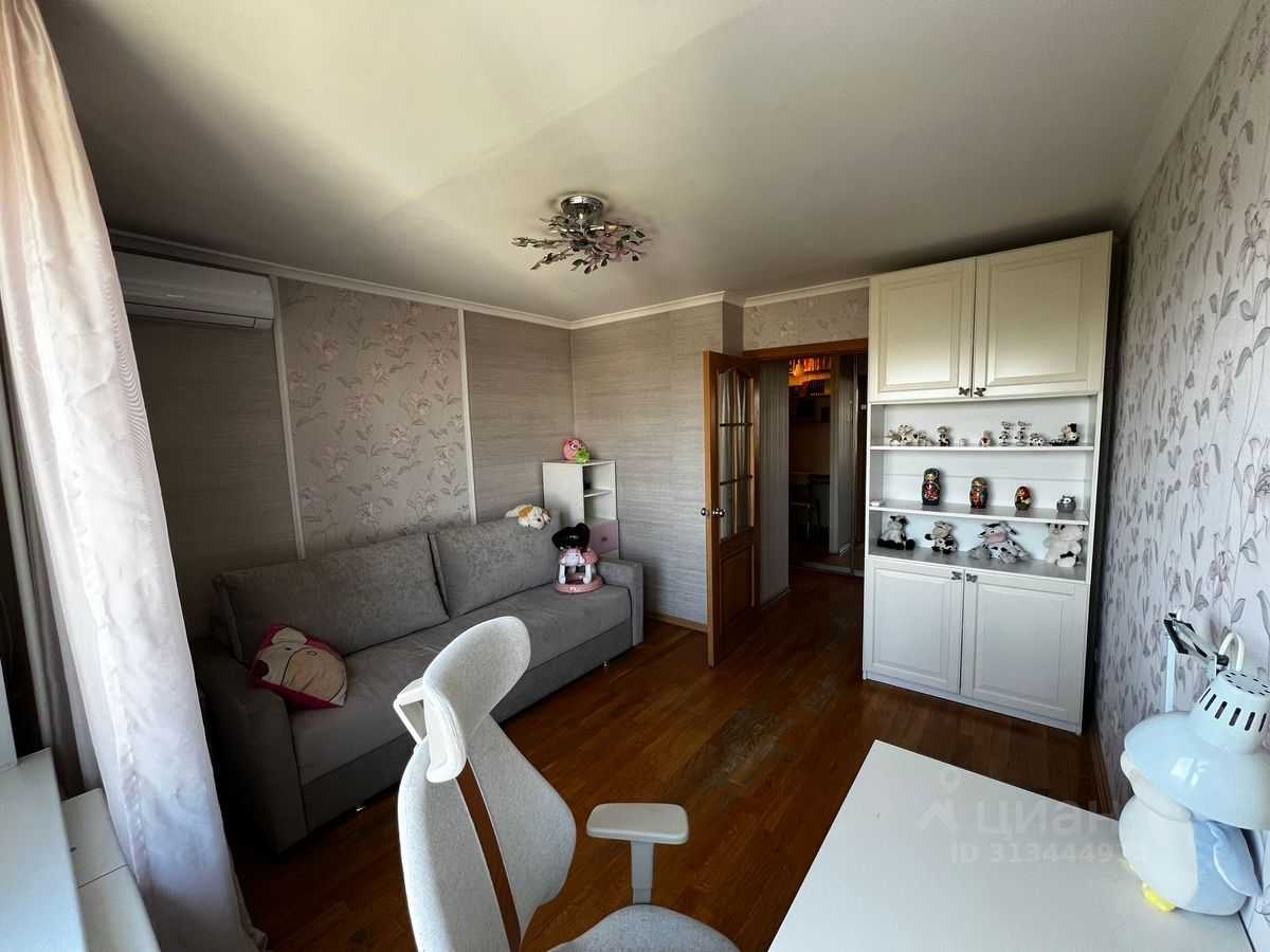 3-комнатная квартира, 65 м² — фотография 2