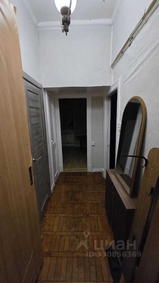 1-комнатная квартира, 35 м² — фотография 2